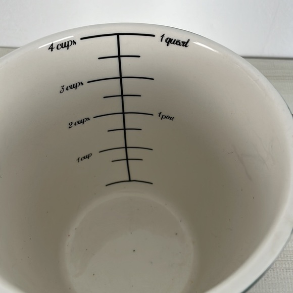 The Pioneer Woman "Love Beyond Measure" 4 cup measuring cup Vintage Geo pattern - Picture 5 of 6